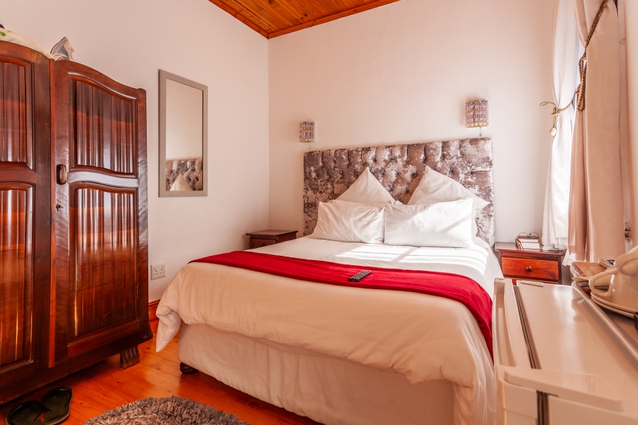 Commercial Property for Sale in Simons Town Western Cape